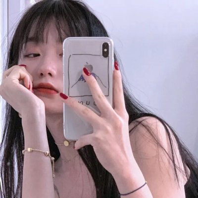 正是青春璀璨时